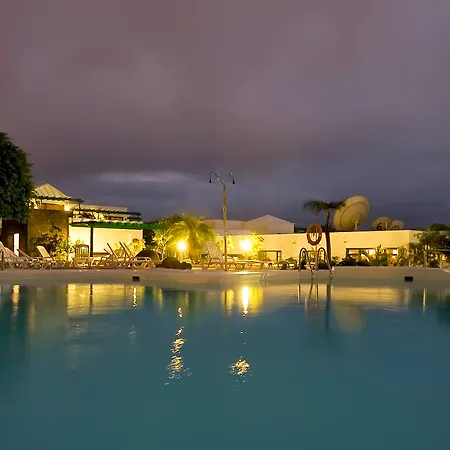 Hg Lomo Blanco 公寓