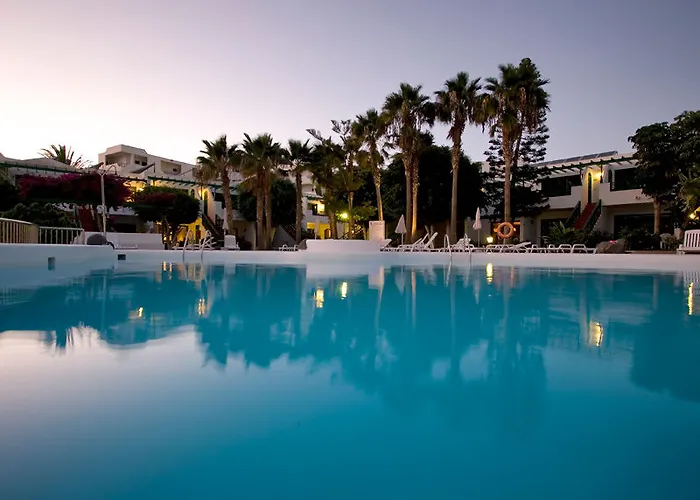 Hg Lomo Blanco Puerto del Carmen (Lanzarote)