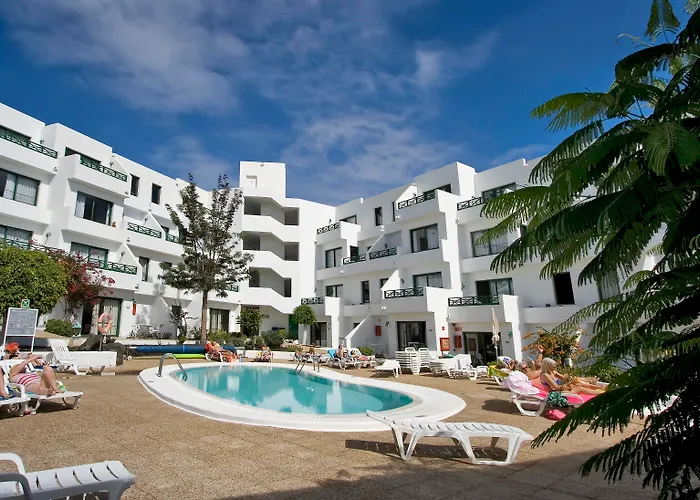 Hg Lomo Blanco * Puerto del Carmen (Lanzarote)